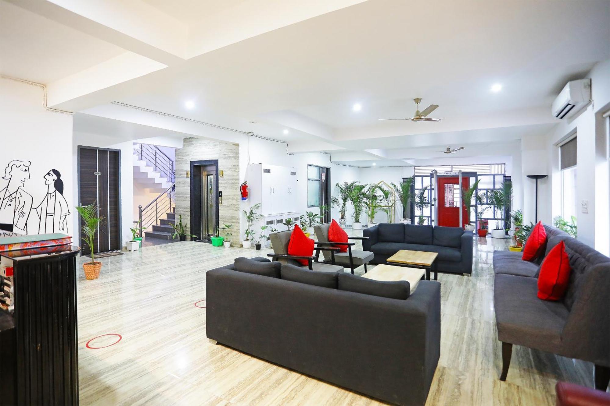 Super Townhouse Cloud Bay, Near Genpact, Sector-69,